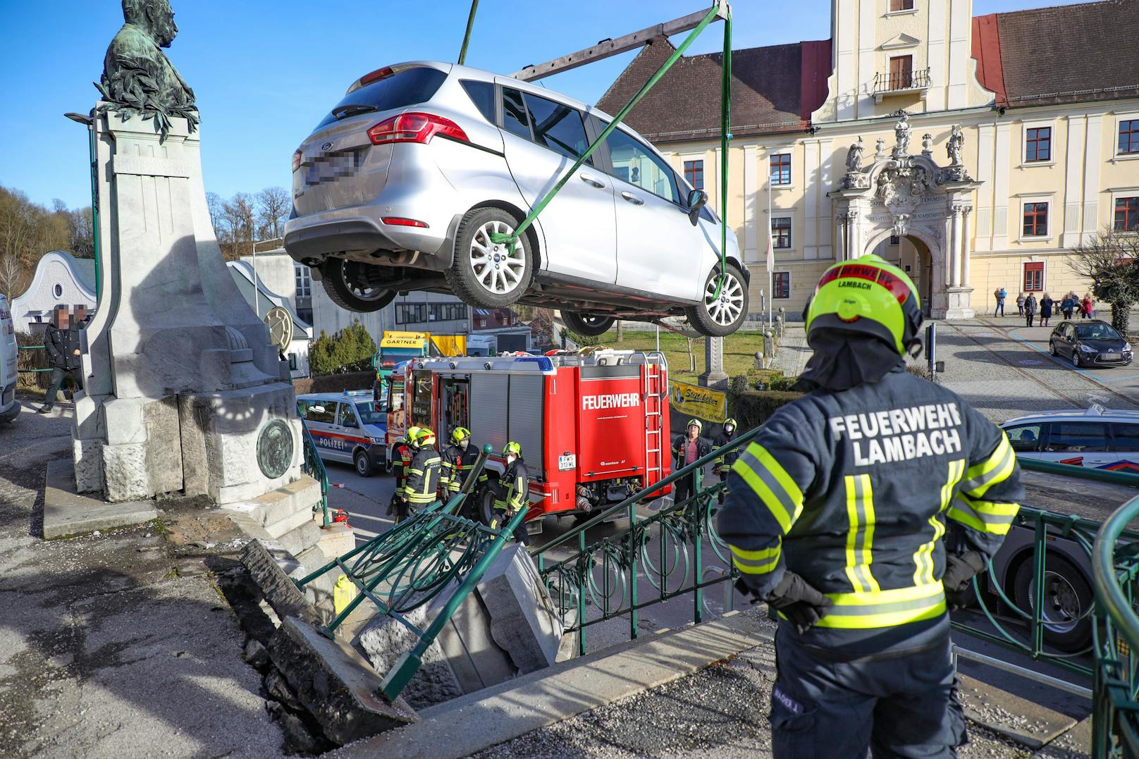 Gleich fünf Feuerwehren waren vor Ort.