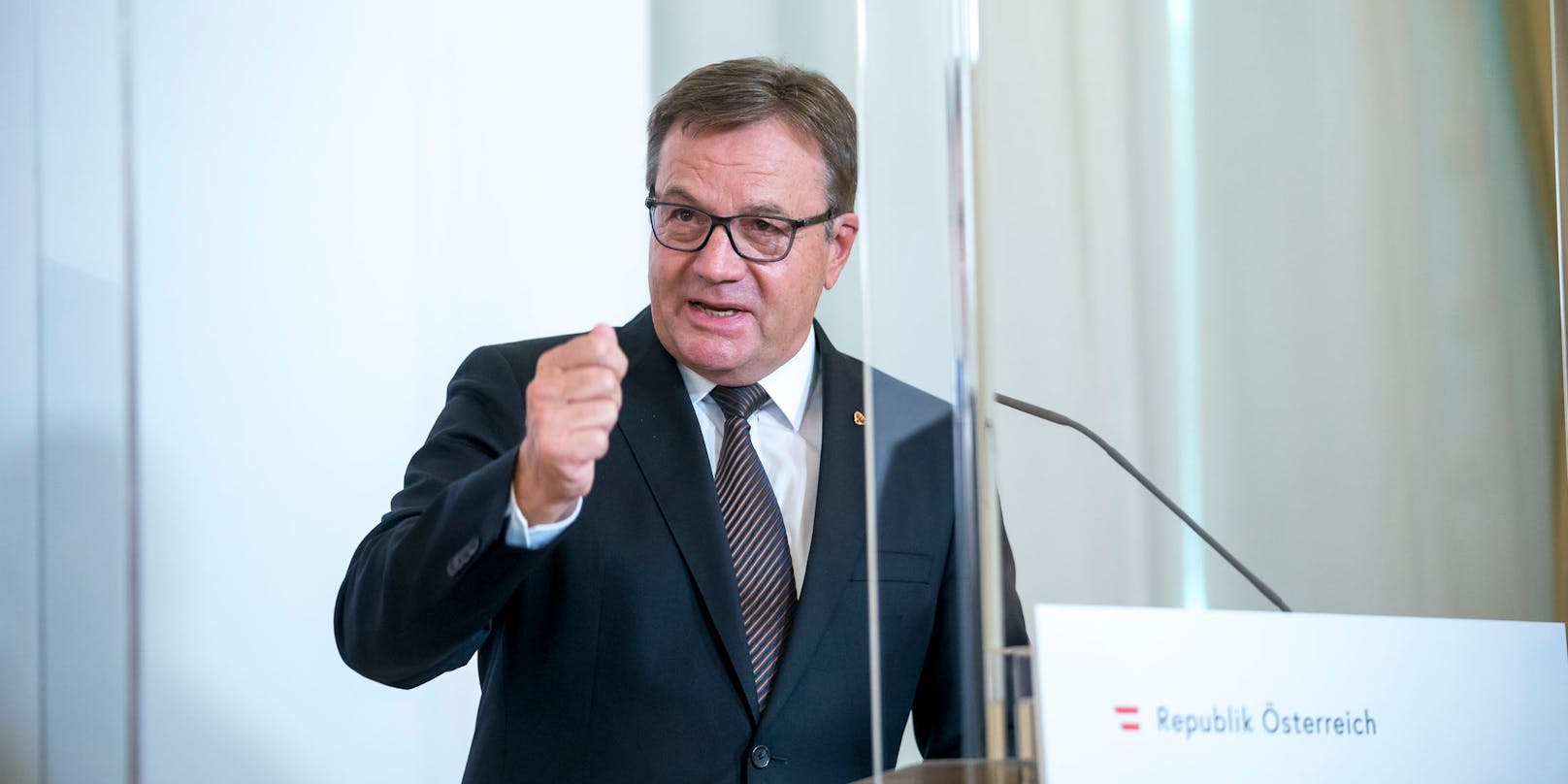 Tirols ÖVP-Landeshauptmann Günther Platter soll am Montag zurücktreten