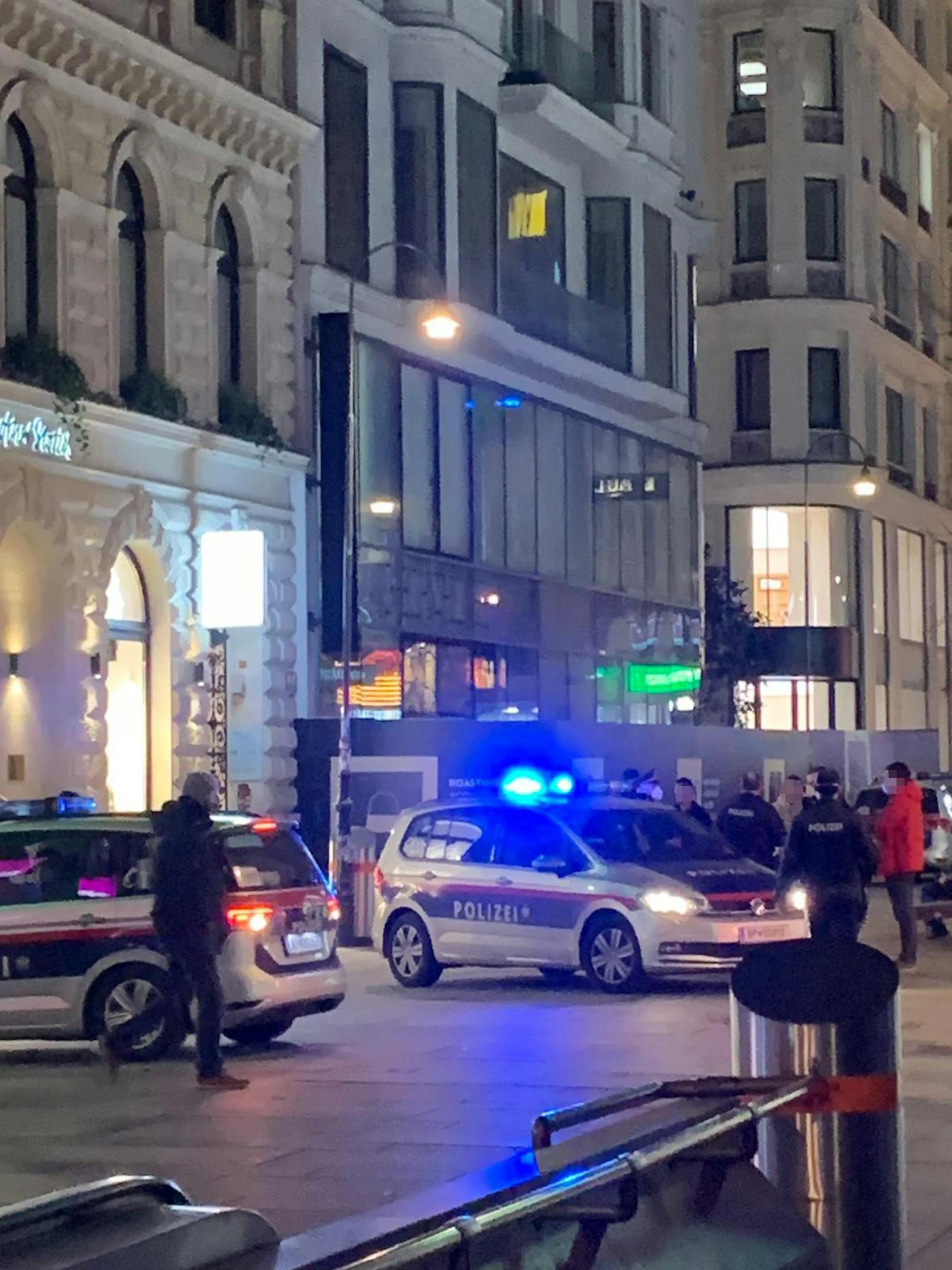 Polizei-Einsatz auf der Kärntnerstraße in Wien