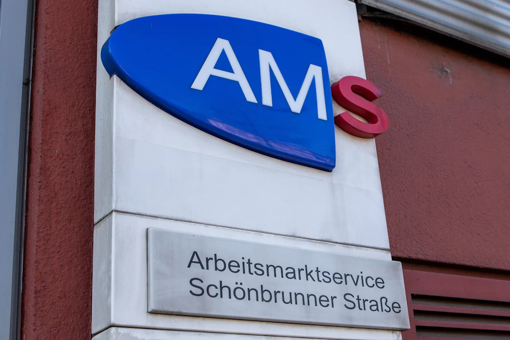 In dieser Filiale wurde am Freitag (5. Februar 2021) ein Mitarbeiter mit dem Tod bedroht. 