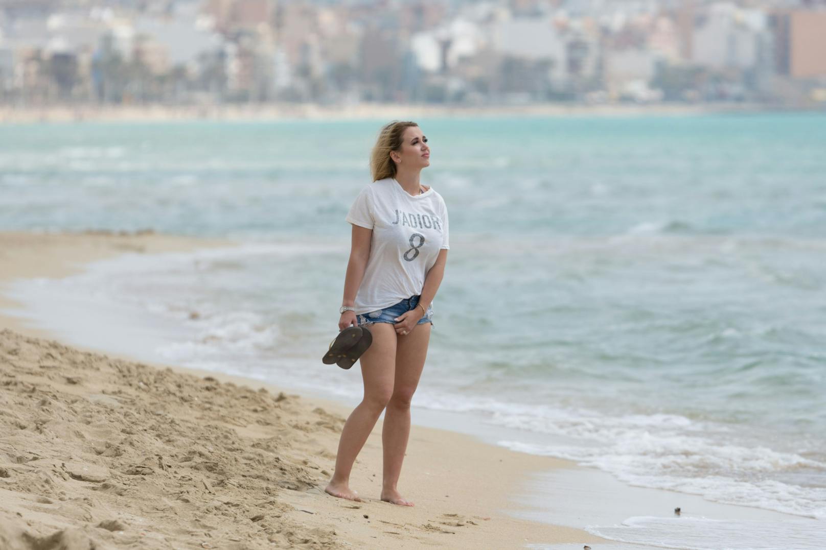 Cathy Lugner dreht ein Musikvideo an der Playa de Palma auf Mallorca (2018)