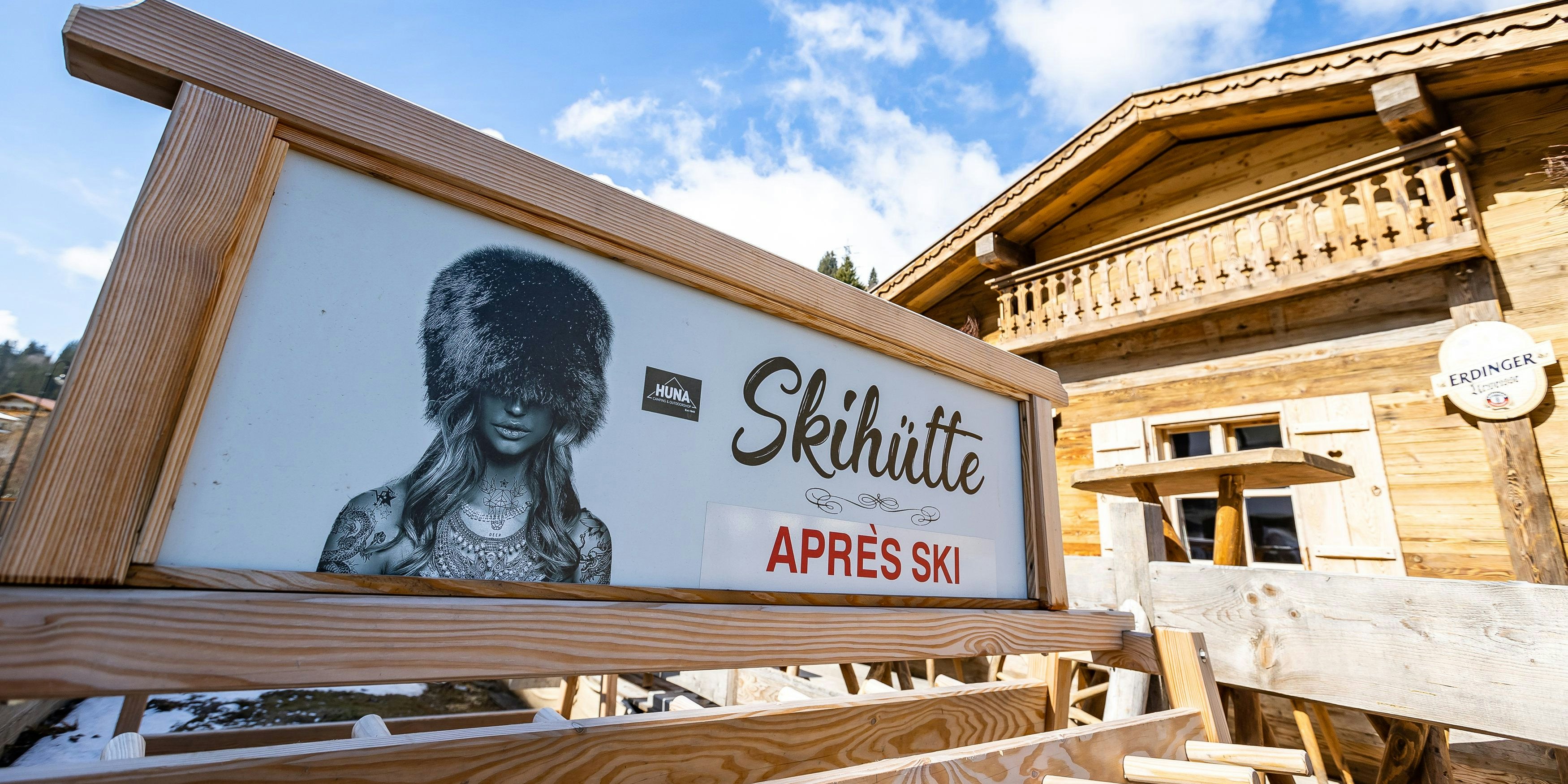 Eine Skihütte. Symbolbild