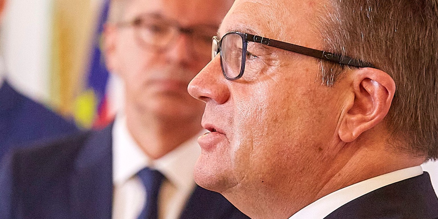 Gesundheitsminister Rudolf Anschober (Grüne), der Landeshauptmann von Tirol Günther Platter (ÖVP) während einer Pressekonferenz im September 2020