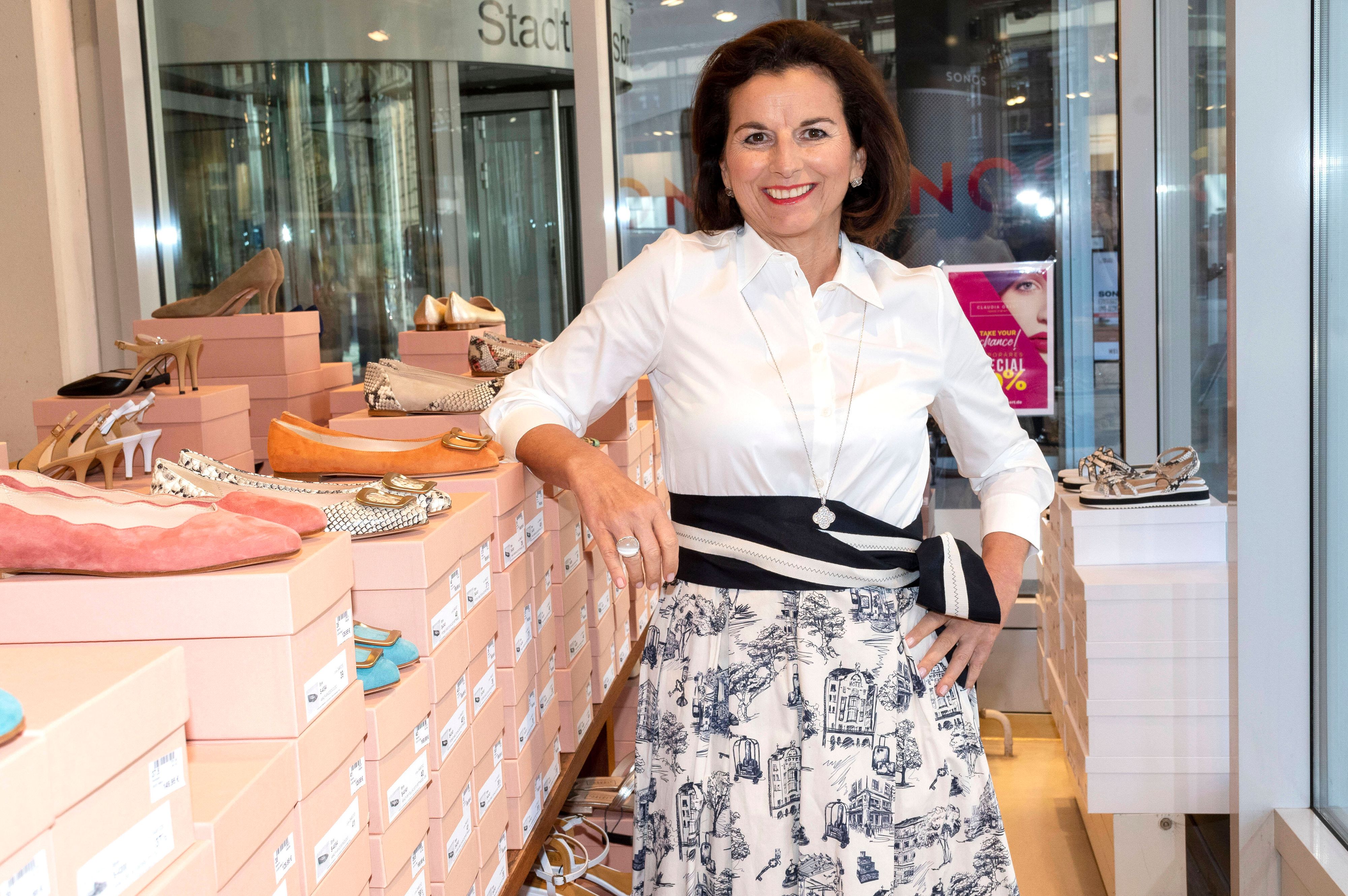 TV-Luxus-Lady <strong>Claudia Obert</strong>schuldet dem Vermieter ihrer Hamburger Mode-Boutique inzwischen 90.000 Euro.