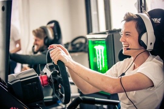 Ö3-Moderator Philipp Hansa führt am 12. und 13. Februar durch den Event. 