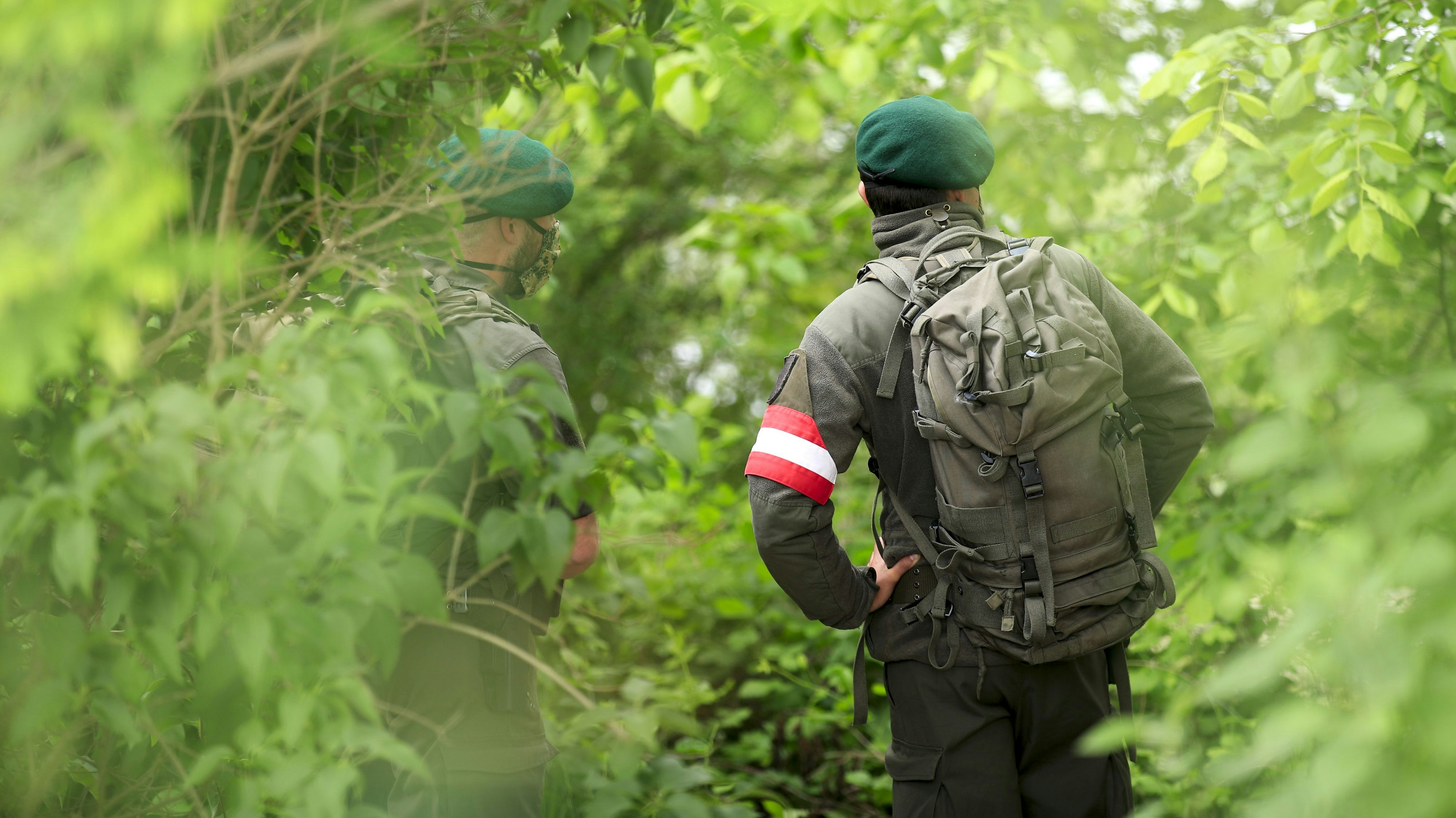 Mitten in der Nacht löste sich in Eberau plötzlich ein Schuss (Symbolbild).