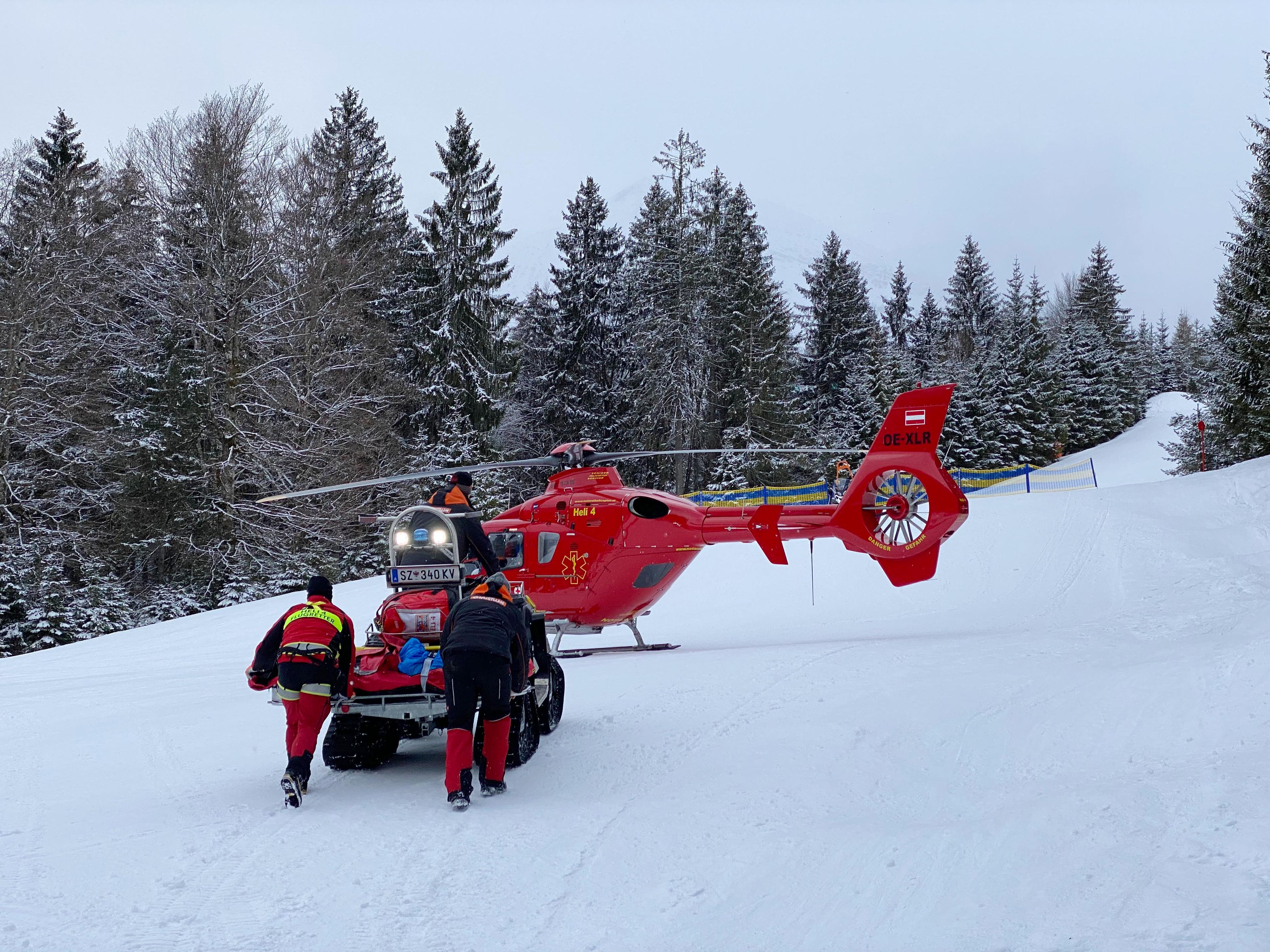 Schwer verletzt: Rettungshubschrauber war im Einsatz. (Symbolfoto)