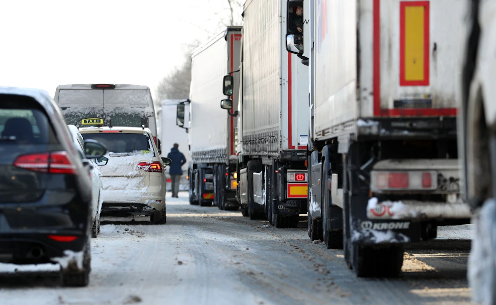 Der Stau auf der der A2 bei Bielefeld war 70 km lang.