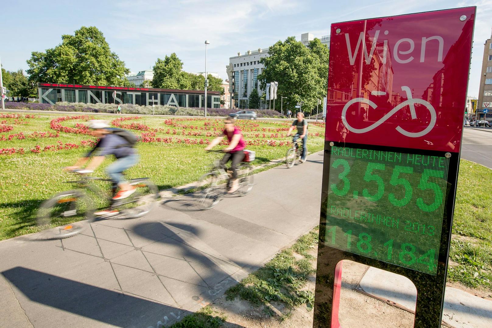 Die Fahrradzählstelle beim Esperantopark beim Wiener Karlsplatz.