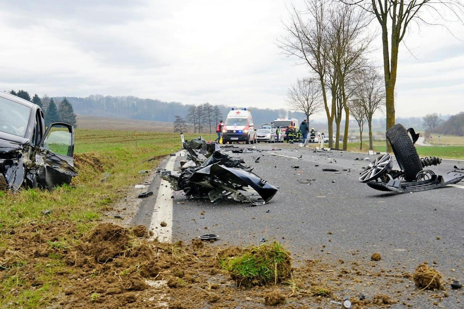 Bei dem schweren Verkehrsunfall bei Kilb gab es zwei Verletzte.