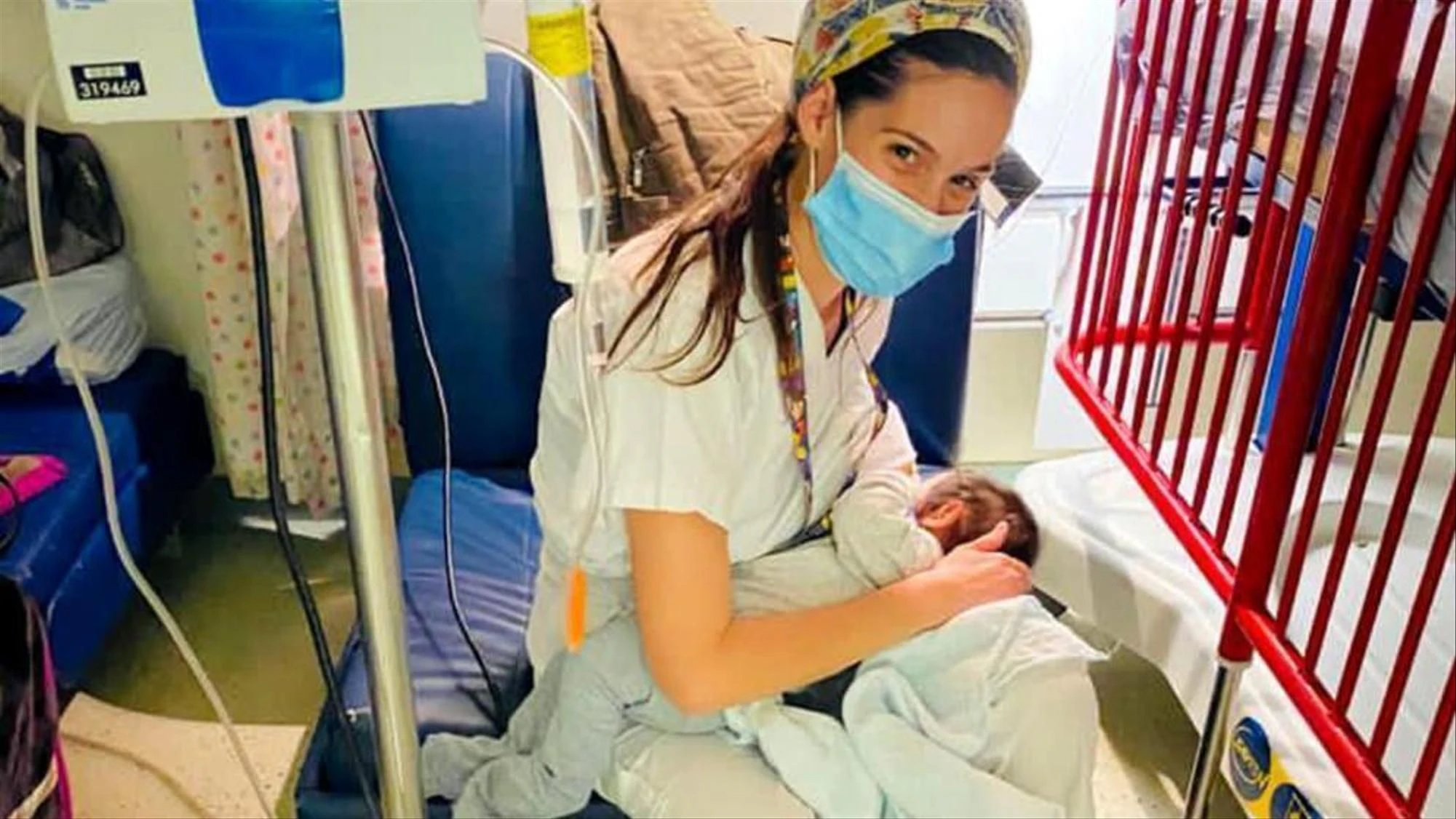 Die Angehörigen der verletzten Mutter sind Krankenschwester Jael Cohen dankbar für ihren beherzten Einsatz.