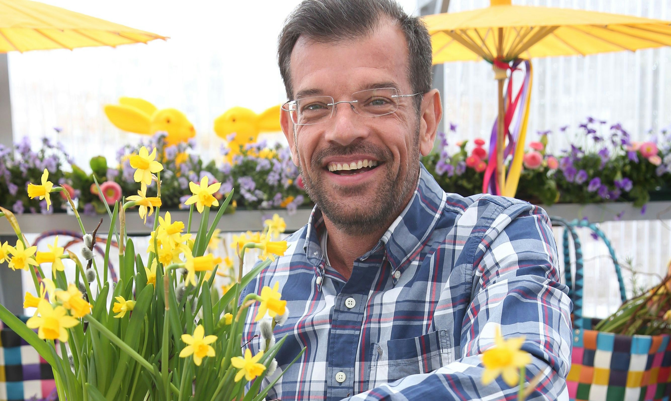 Karl Ploberger läutet im Lotto-Studio die Frühjahrssaison ein.