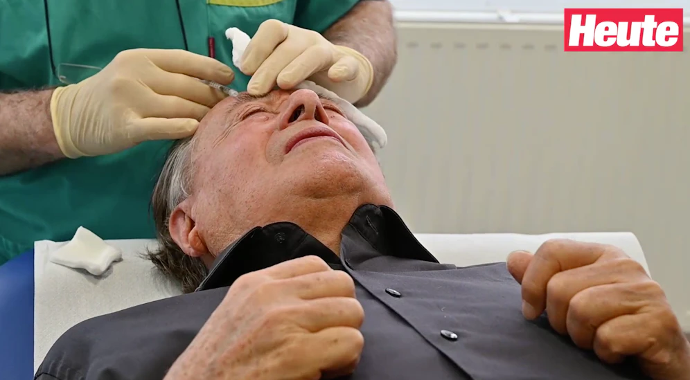 Hier bekommt Lugner eine Biopsie.