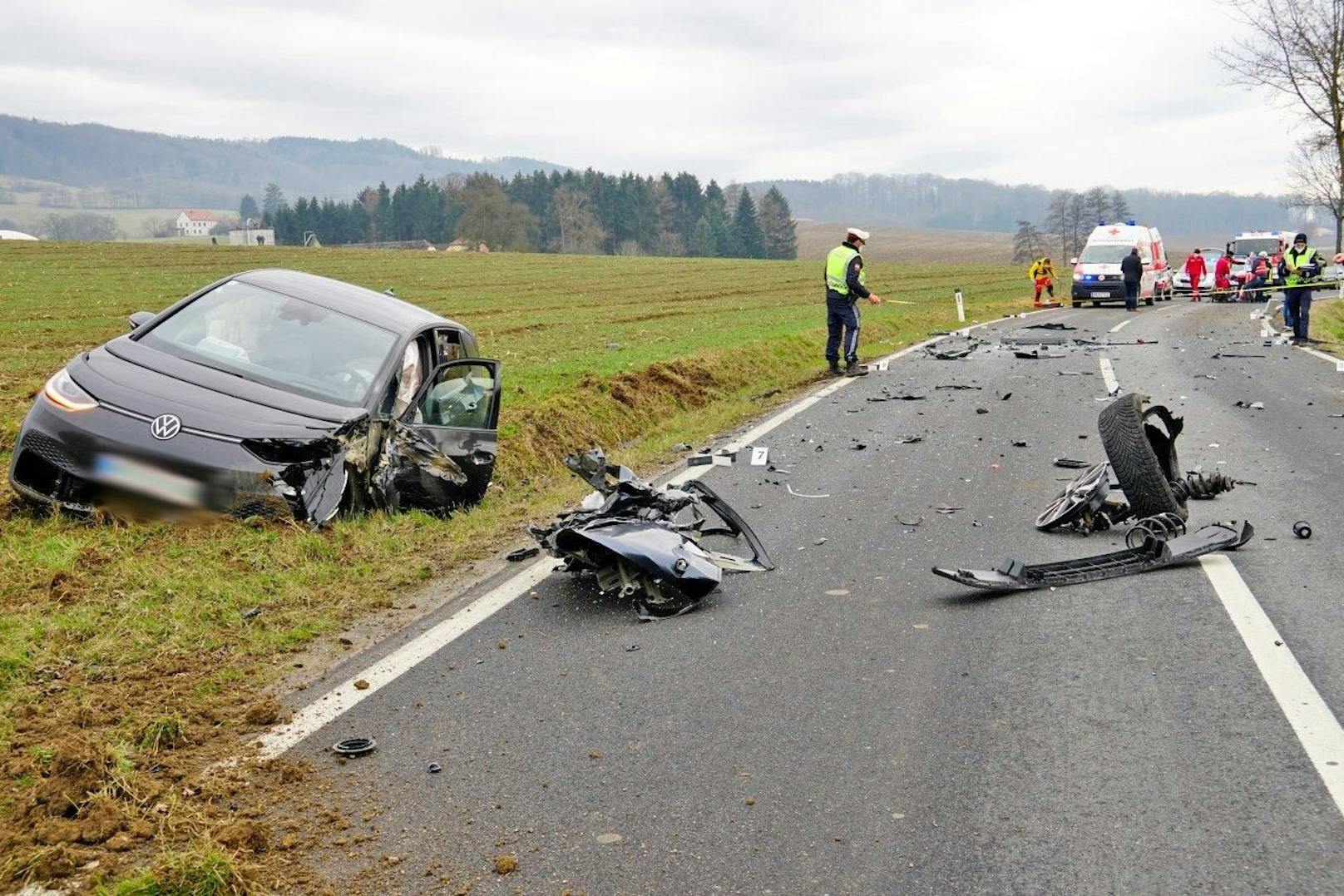 Bei dem schweren Verkehrsunfall bei Kilb gab es zwei Verletzte.