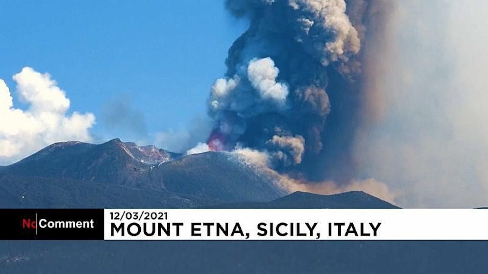 Vulkanasche aus Ätna: Flughafen Catania stoppt Flüge