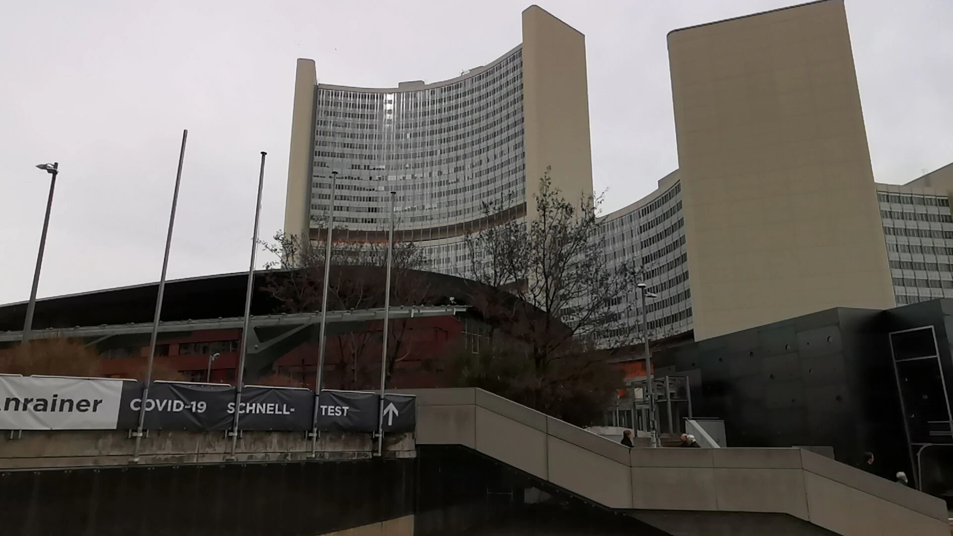 Todesfall in Warteschlange vor Wiener Impfzentrum am 14. März 2021. Eine 59-Jährige erlitt einen Herzinfarkt.