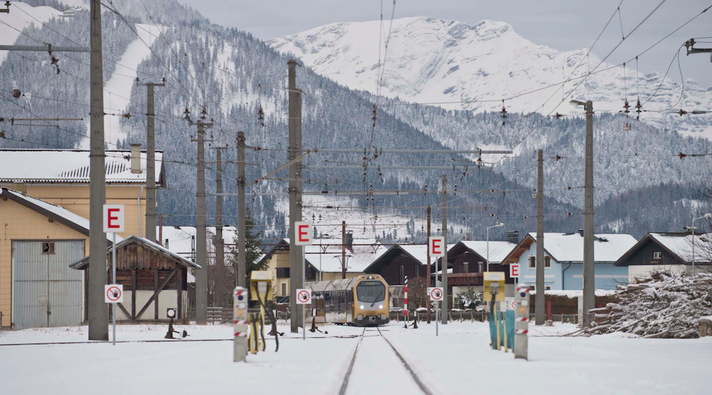 Mariazeller Bahn in winterlicher Landschaft. Archivbild, 2019
