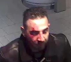 Der mutmaßliche Täter wird von der Polizei gesucht.
