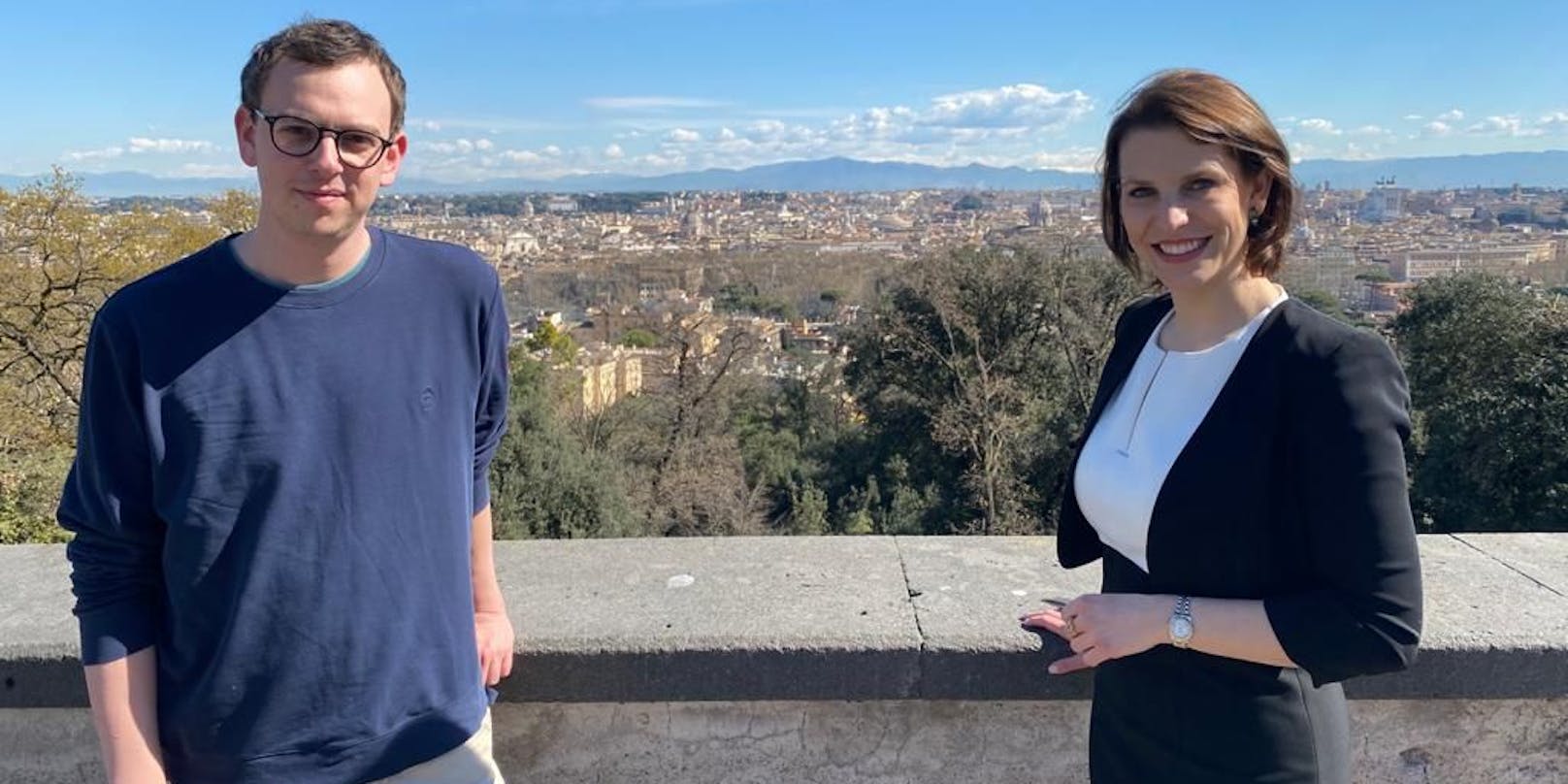 "Heute"-Reporter Thomas Hangweyrer begleitete Ministerin Edtstadler nach Rom.