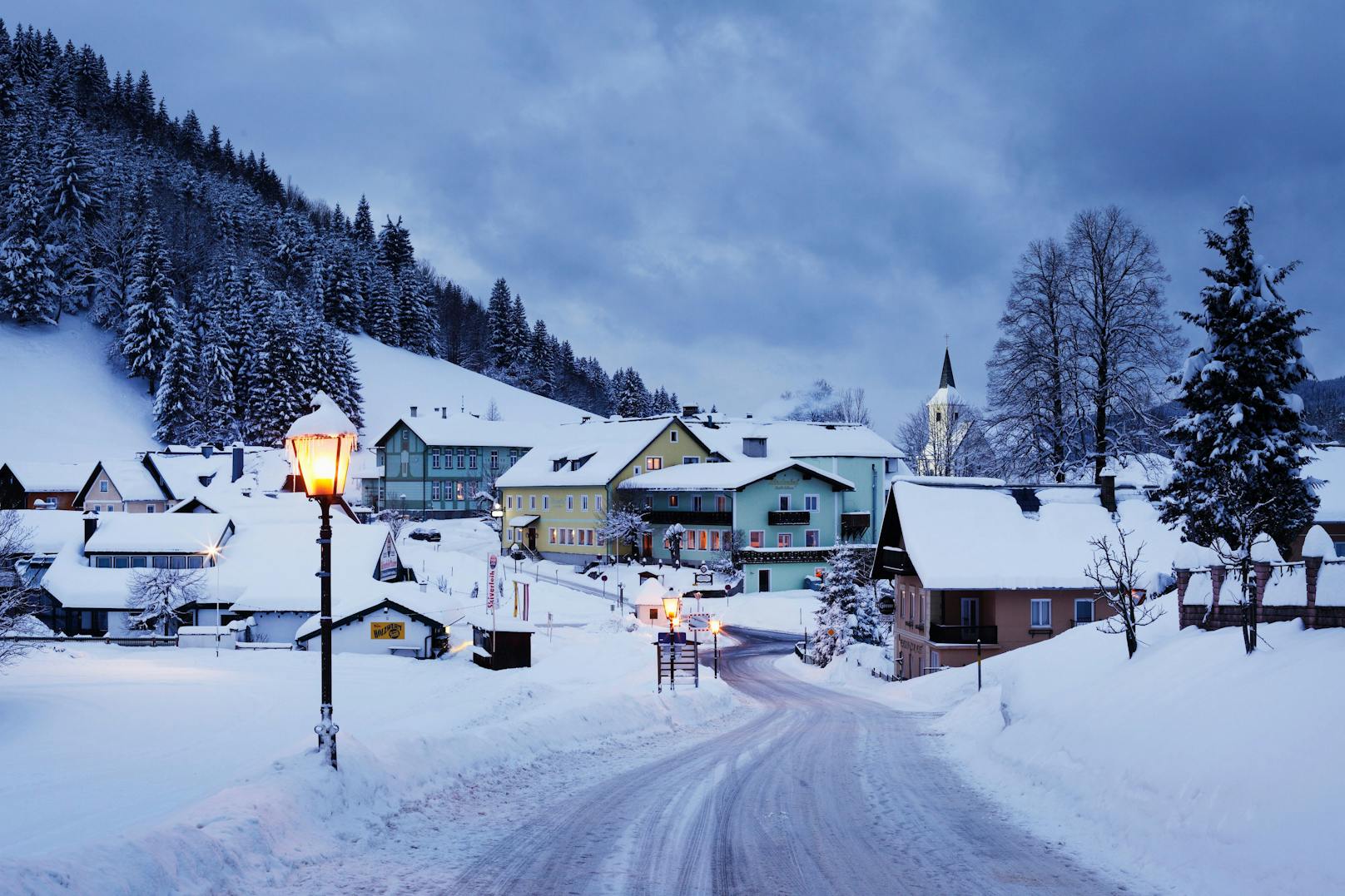 Weißes Winterkleid in einer Gemeinde im niederösterreichischen Mostviertel. (Archivbild)