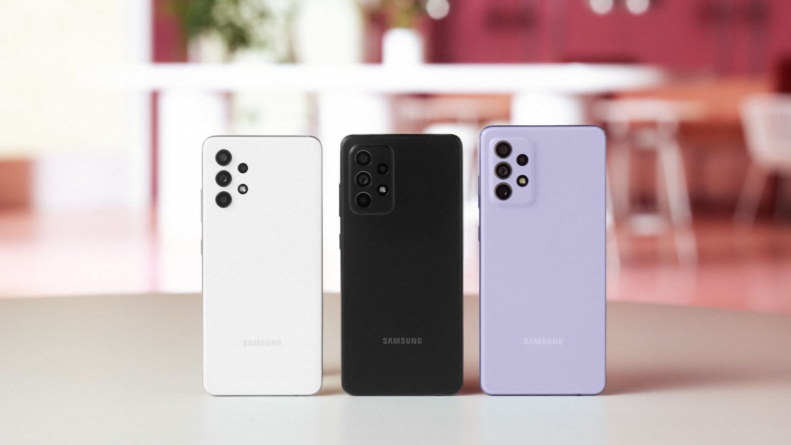 Während immer mehr Highend-Smartphone um 1.000 Euro und weit darüber aus dem Boden schießen, gehen die neuen Samsung-Smartphones einen ganz anderen Weg.