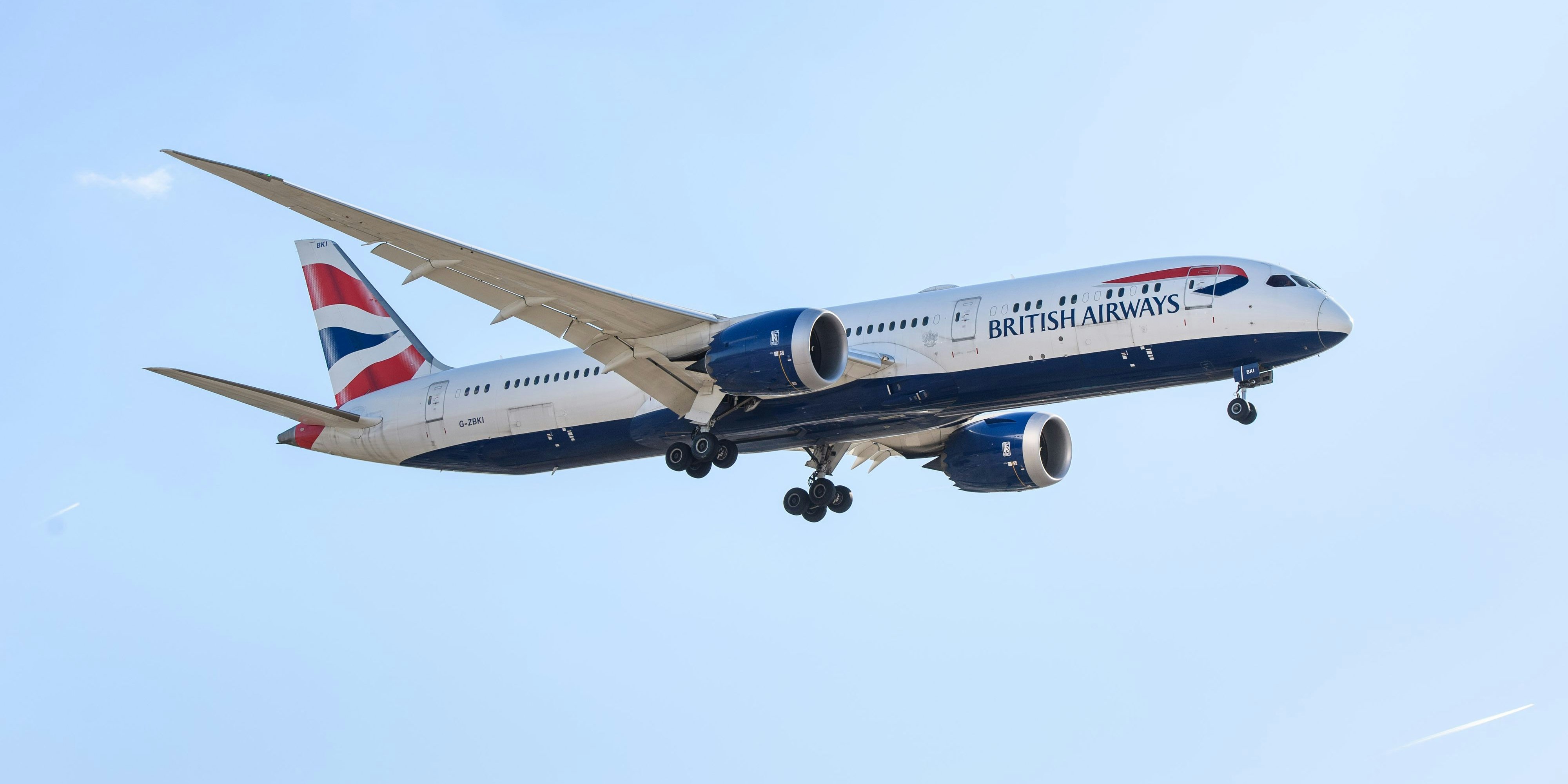 Ein Flieger der British Airways in London-Heathrow