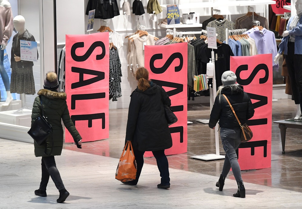 Die wirtschaftlichen Folgen der Coronakrise werden noch einige Zeit spürbar sein - laut neuen Einschätzungen des IWF wohl bis zum Jahr 2024.