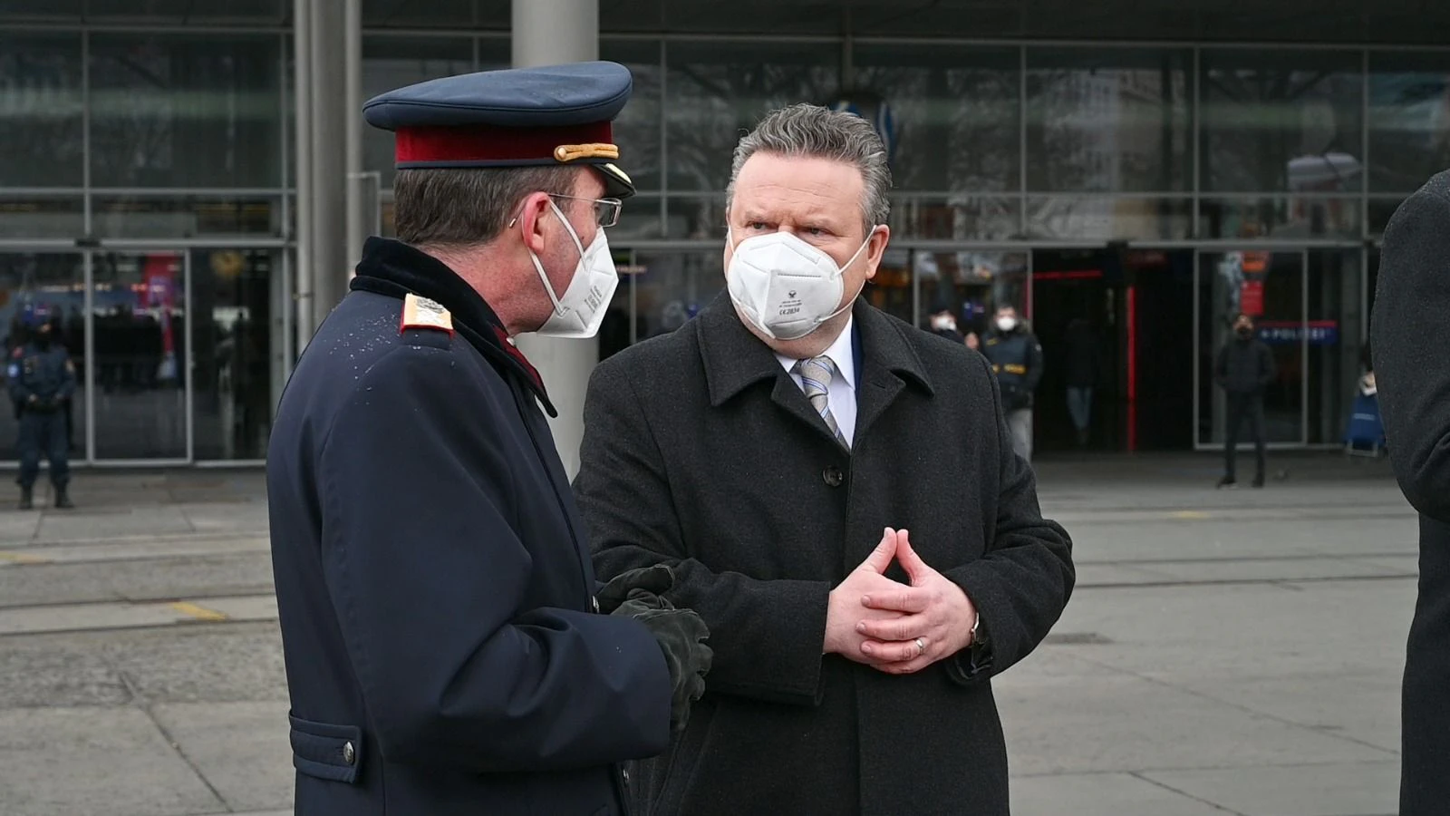 Bürgermeister Michael Ludwig mit Polizeipräsident Gerald Pürstl