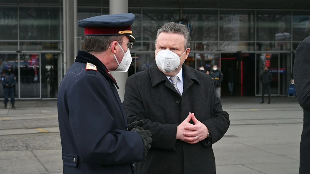 Bürgermeister Michael Ludwig mit Polizeipräsident Gerald Pürstl