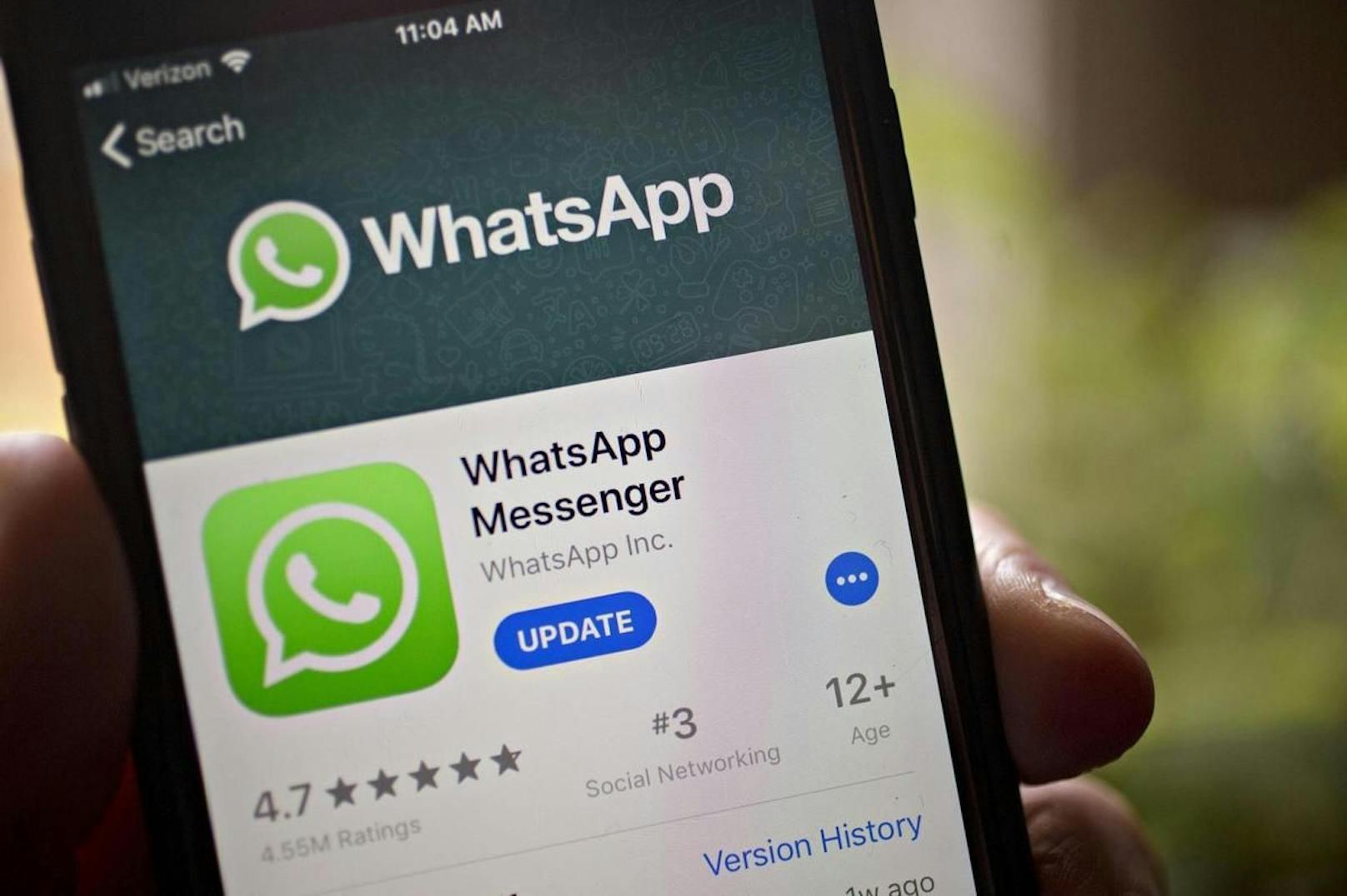 <strong>31. August 2020:</strong> Die Löschfunktion tauchte schon in einer Vorabversion von WhatsApp auf. Diese soll es einfacher machen, den Speicherplatz auf dem Handy zu verwalten.
