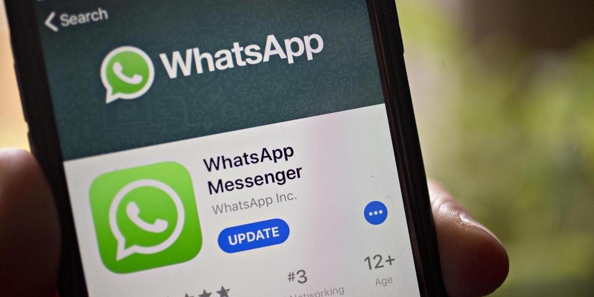 31. August 2020: Die Löschfunktion tauchte schon in einer Vorabversion von Whatsapp auf. Diese soll es einfacher machen, den Speicherplatz auf dem Handy zu verwalten.