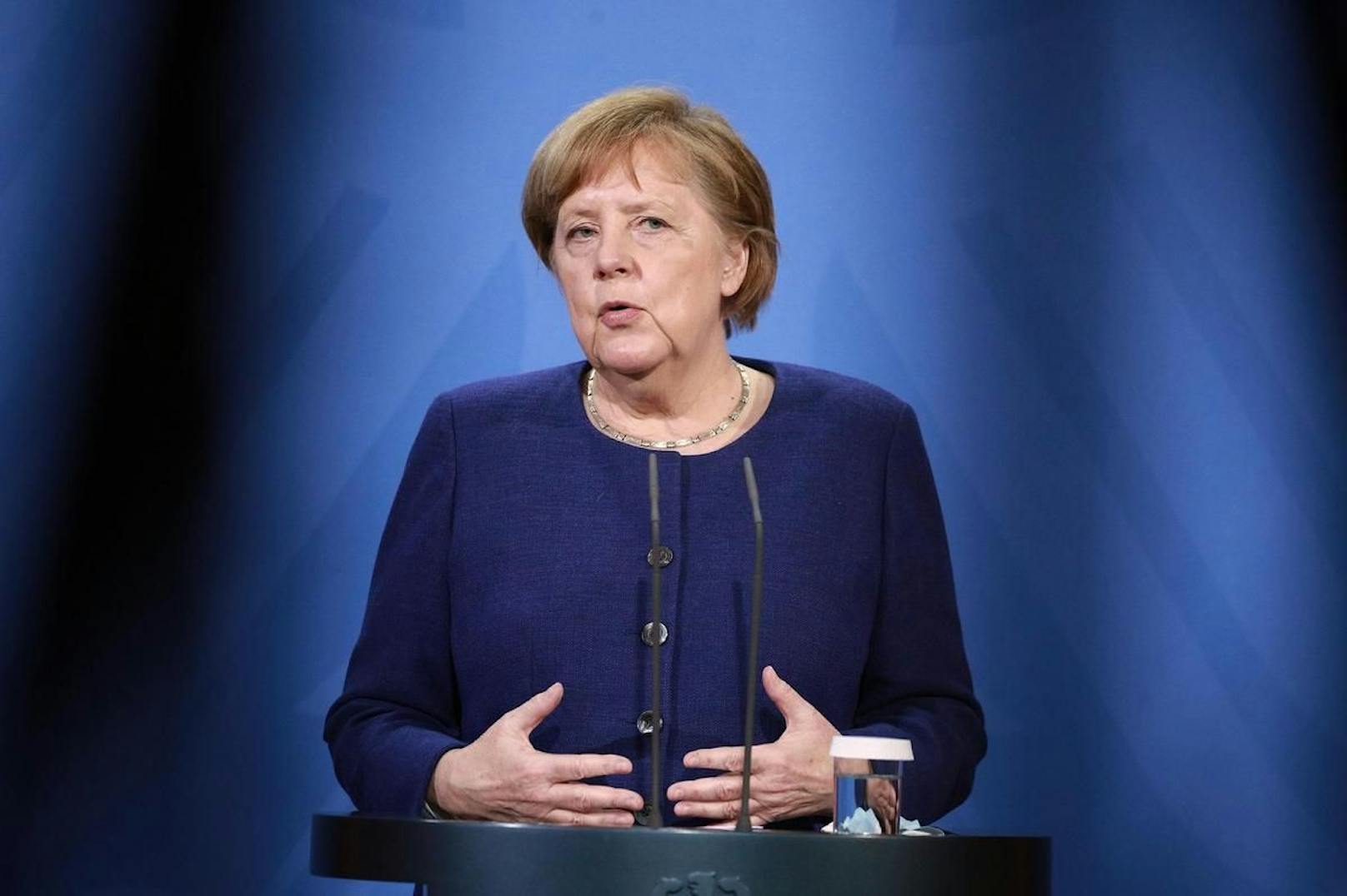 Angela Merkel soll sich für einen verlängerten Lockdown ausgesprochen haben.