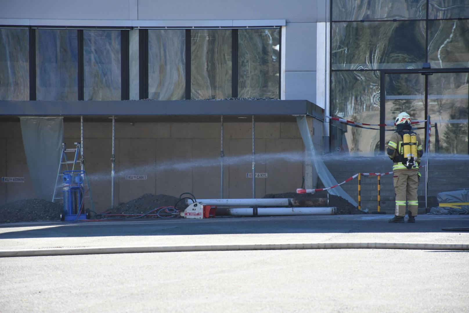 Brand einer Gasflasche sorgte für Cobra-Einsatz in Söll (2. März 2021)