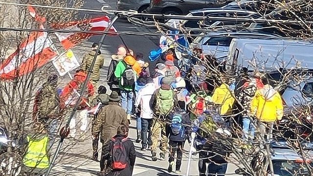 Die Demonstranten ziehen auch durch den 5. Wiener Bezirk.