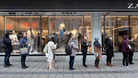 Muss vor dem Shoppen bald ein Test vorgezeigt werden?