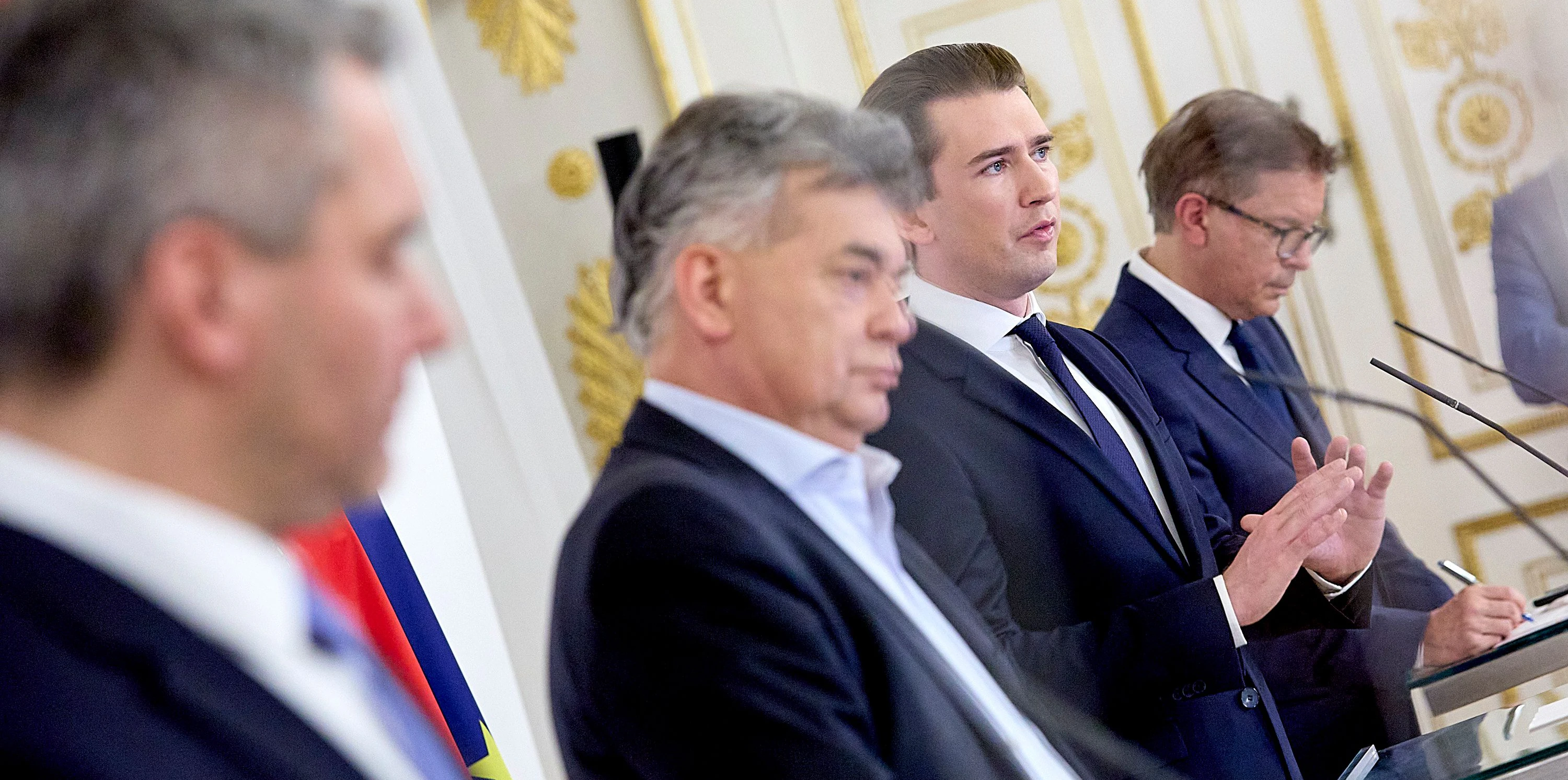 Innenminister Nehammer, Vizekanzler Kogler, Bundeskanzler Kurz und Gesundheitsminister Anschober.