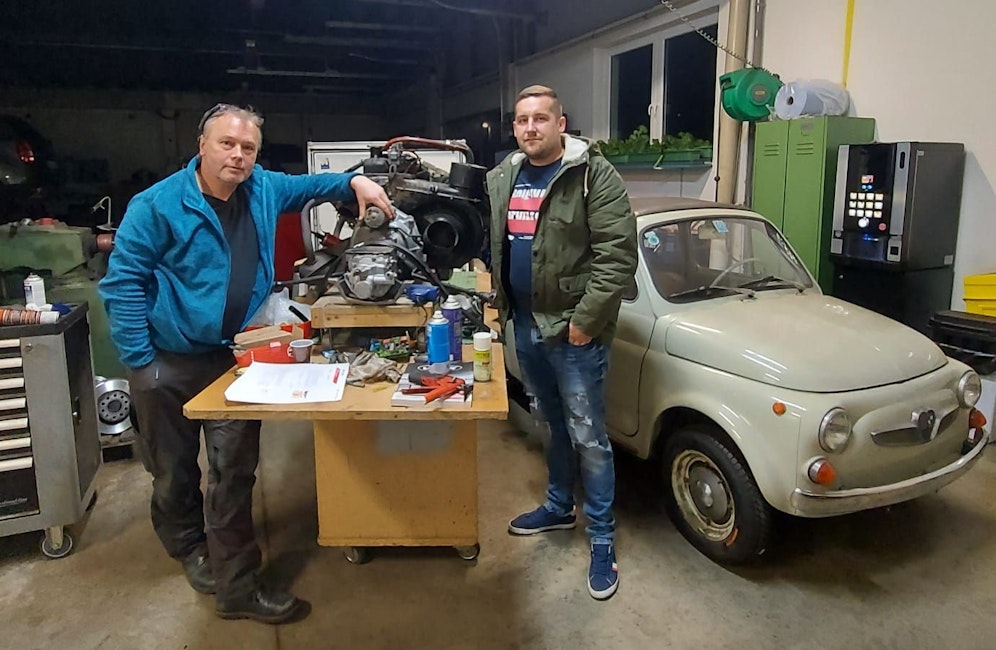 Tomasz G. mit Mentor Edwin Sagmeister