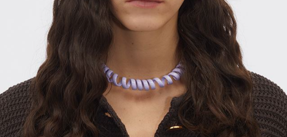 Ein Schmuck, der die Modegemüter erhitzt: Bottega Veneta brachte die 