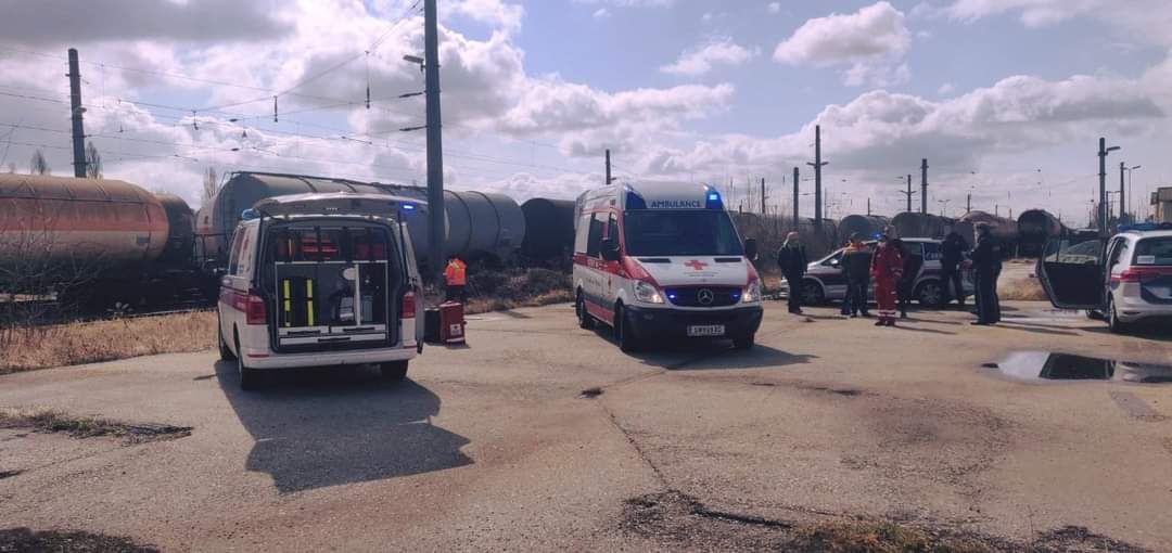 15-Jähriger geriet in Stromleitung: Einsatzkräfte vor Ort