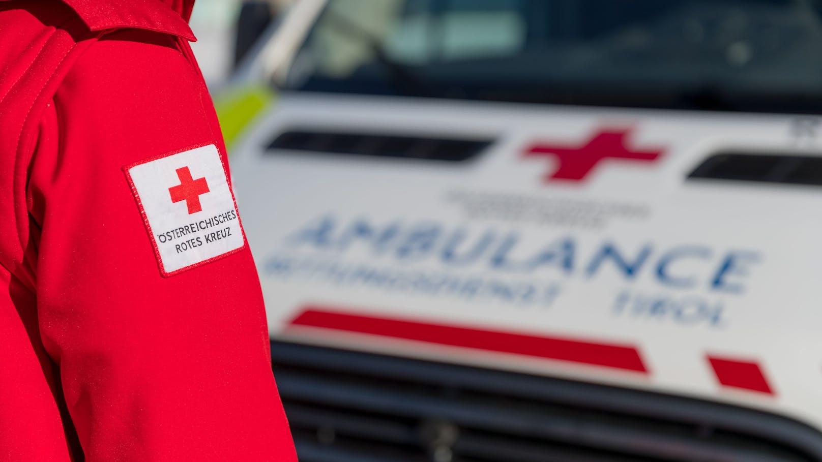 Nach einer Feier wurden beim Roten Kreuz in Linz mehrere Personen positiv auf Corona getestet. (Symbolbild)