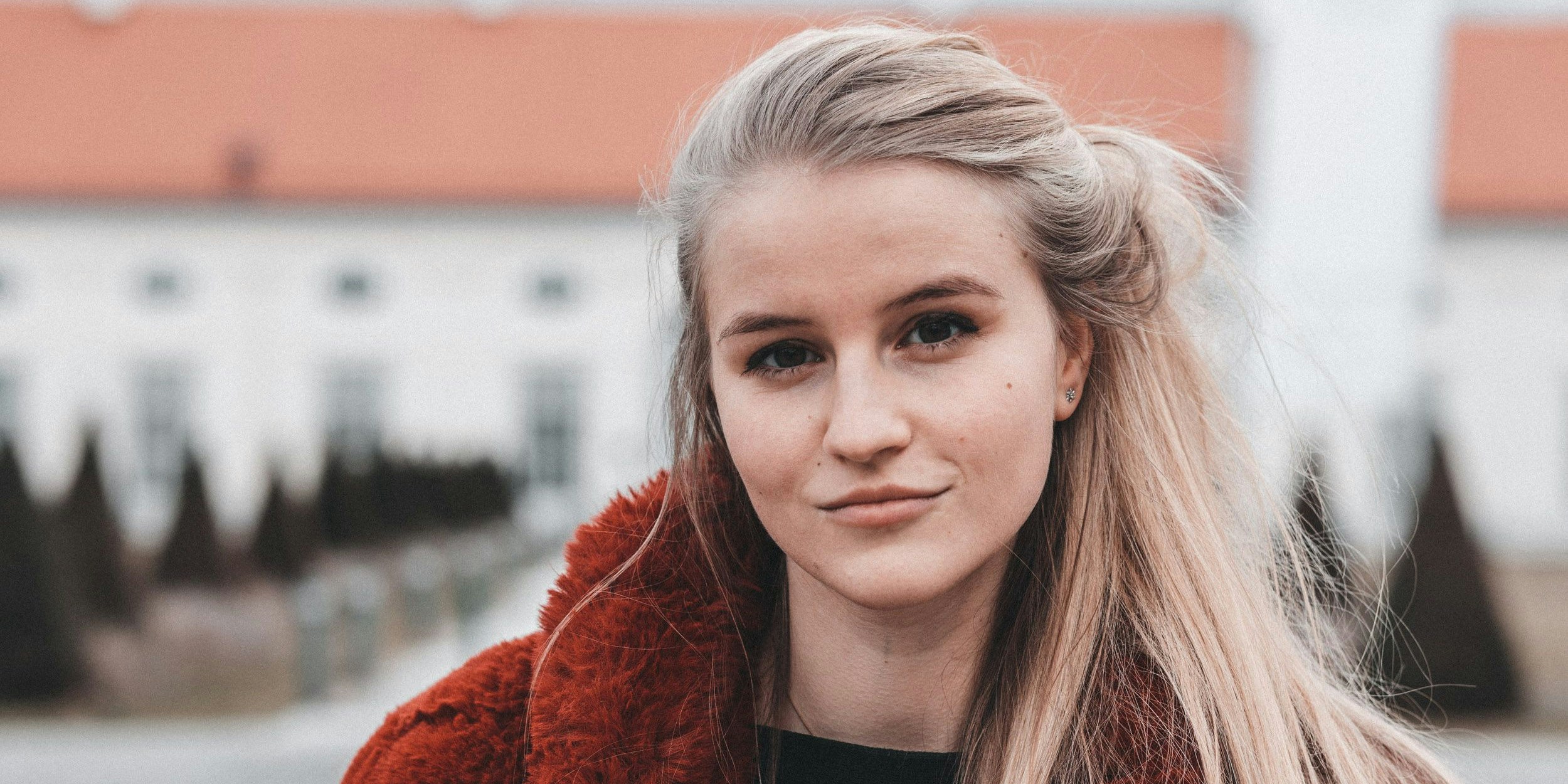 Julia Brandner mischt mit ihren Videos Klischees auf.