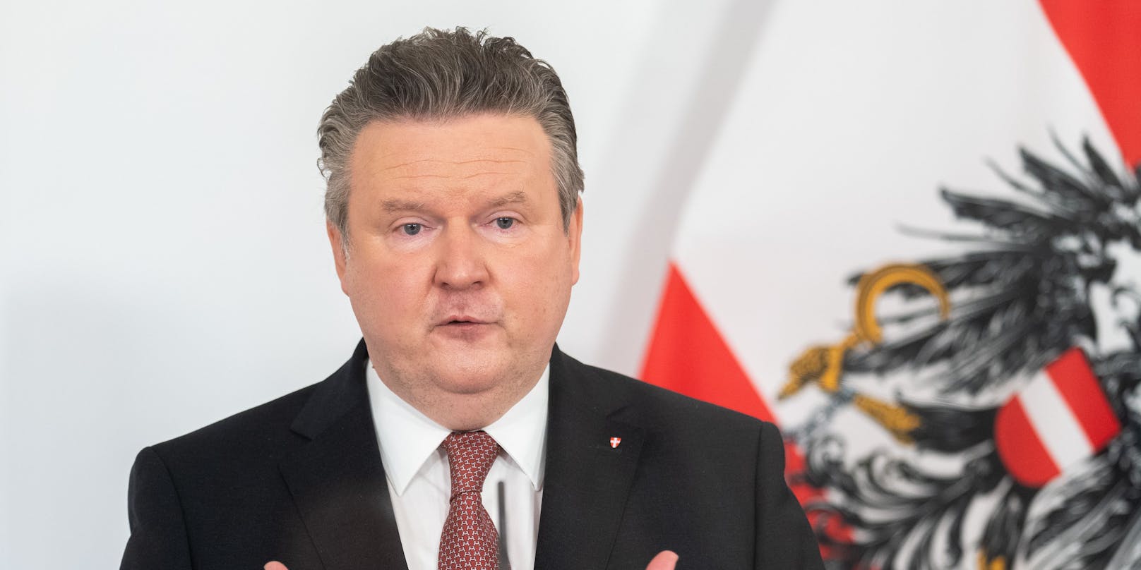 Wiens Bürgermeister Michael Ludwig (SPÖ) spricht über die "Osterruhe".
