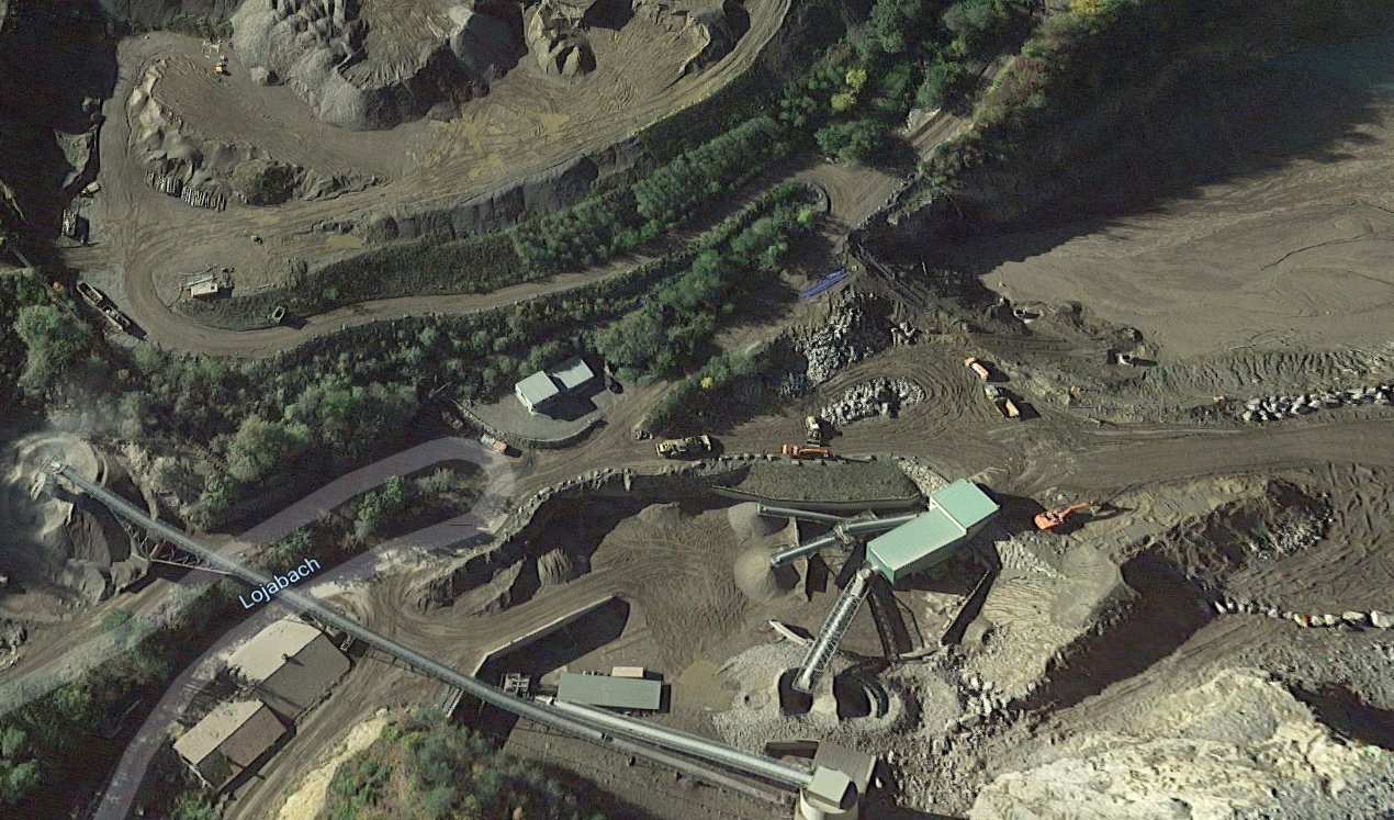 Zwischen dem Hartsteinwerk Loja in Persenbeug und Krummnußbaum wird nun doch kein Schotter-Förderband über die Donau gebaut.
