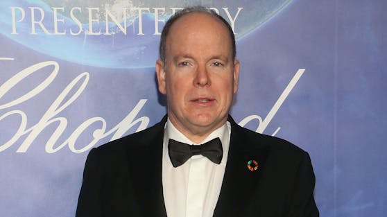 Fürst Albert II. ist über das TV-Interview von Meghan und Harry nicht erfreut und übt nun Kritik an den Sussexes.