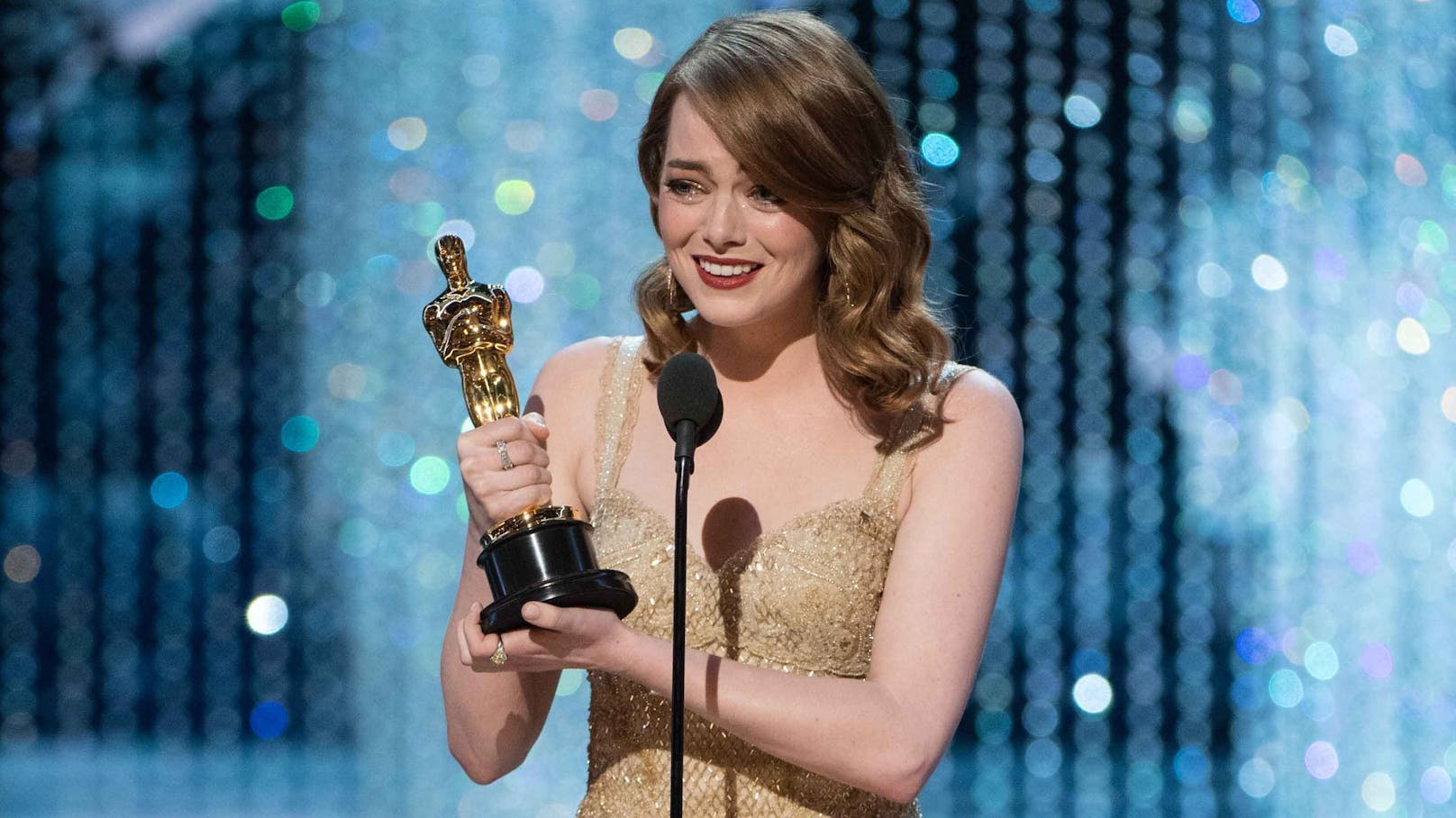 <strong>Emma Stone</strong> gewann für "La La Land" ihren ersten Oscar. Privat übernimmt sie seit wenigen Tagen die wichtigste Rolle ihres Lebens.