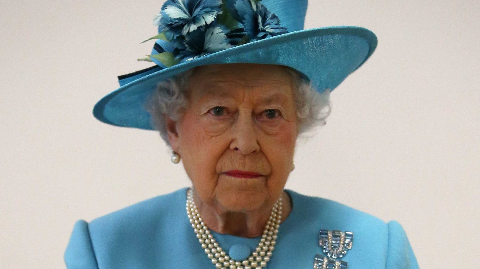 <strong>Queen Elizabeth II.</strong> in Sorge: Ein Sprengstoff-Team musste auf ihrem Anwesen in Schottland zum Bomben-Einsatz ausrücken.<br>