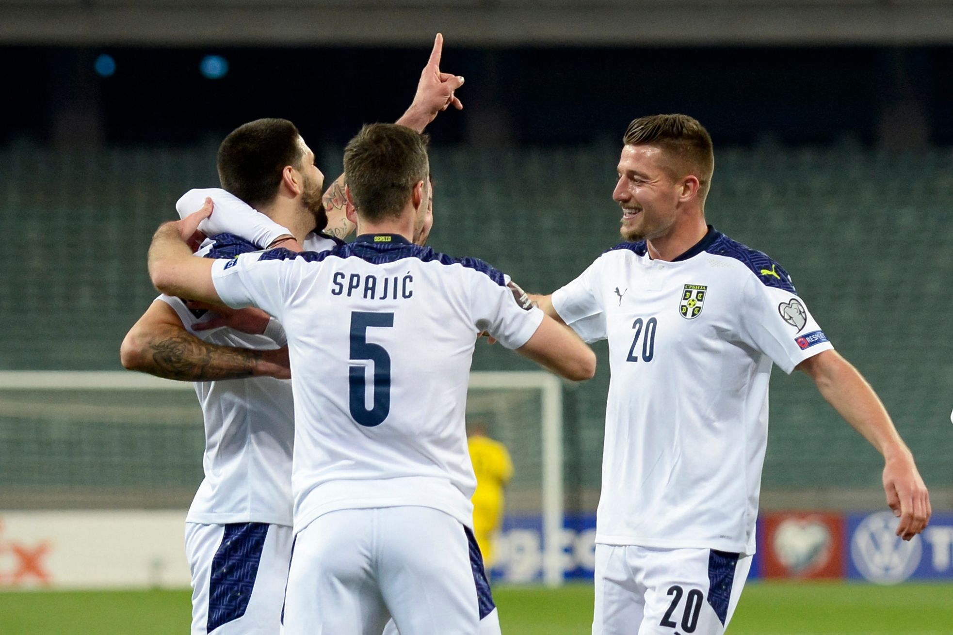 Serbien punktet in Aserbaidschan voll