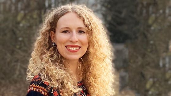 Julia Neukam ist Klinische Psychologin in Wien und arbeitet mit Jugendlichen.