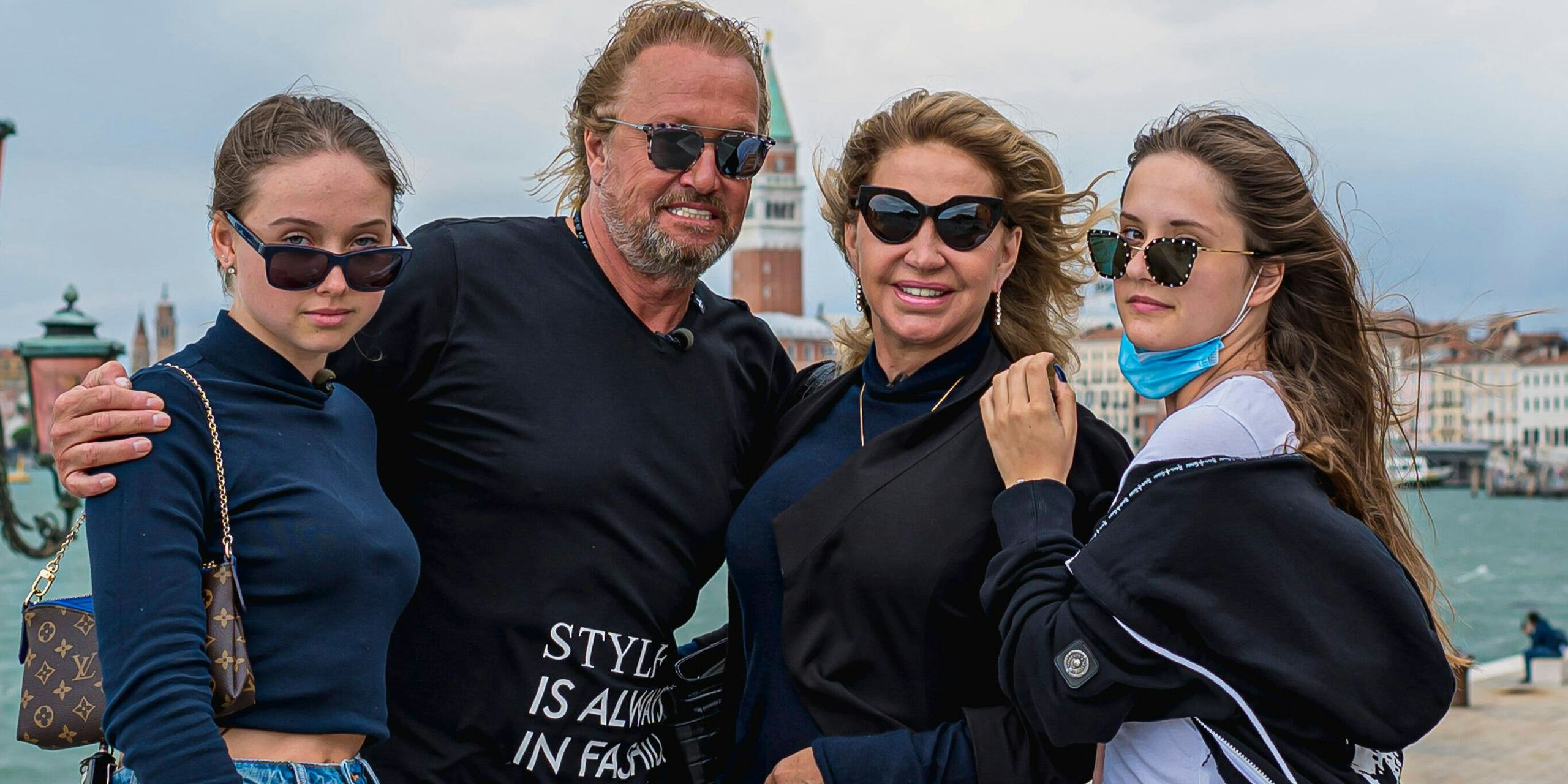 Shania Geiss (v.l.), Robert Geiss, Carmen Geiss, Davina Shakira Geiss 