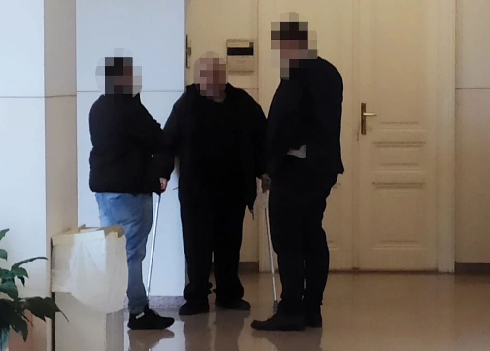 Der Angeklagte bei Gericht.